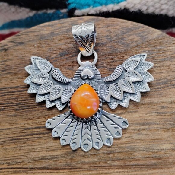 Southwest Soaring Eagle Pendant Orange Spiny Oyster Sterling Silver Unisex Large - Picture 1 of 7